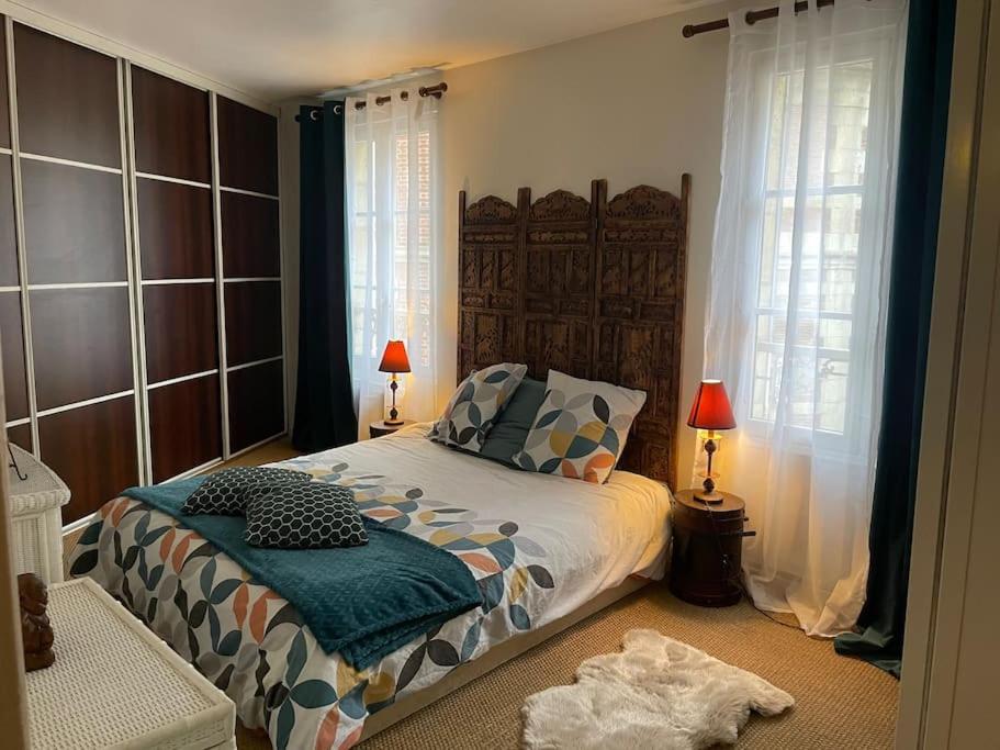Appartement Sur Le Parvis De La Cathedrale Senlis  Εξωτερικό φωτογραφία