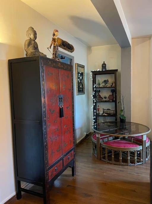 Appartement Sur Le Parvis De La Cathedrale Senlis  Εξωτερικό φωτογραφία